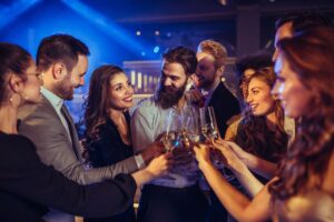 Revolúcia nočného života. Kluby 30+ dobývajú svet. Prečo? Ponúkajú to, po čom tú...