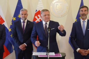 Tlačová konferencia o podozreniach z ovplyvňovania vnútorných záležitostí SR