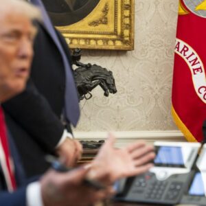 Trump chce prinútiť 94-ročného Ruperta Murdocha, aby v priebehu nasledujúcich 15...