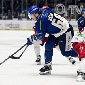 Idem si zahrať padel, akoby som tu ani nebol. Jágr sa pripravuje na 38. sezónu