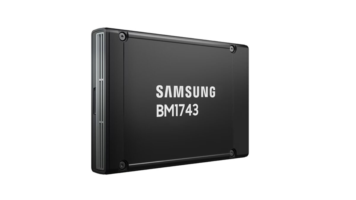 Najväčší SSD od Samsungu v predaji za 5 593 dolárov