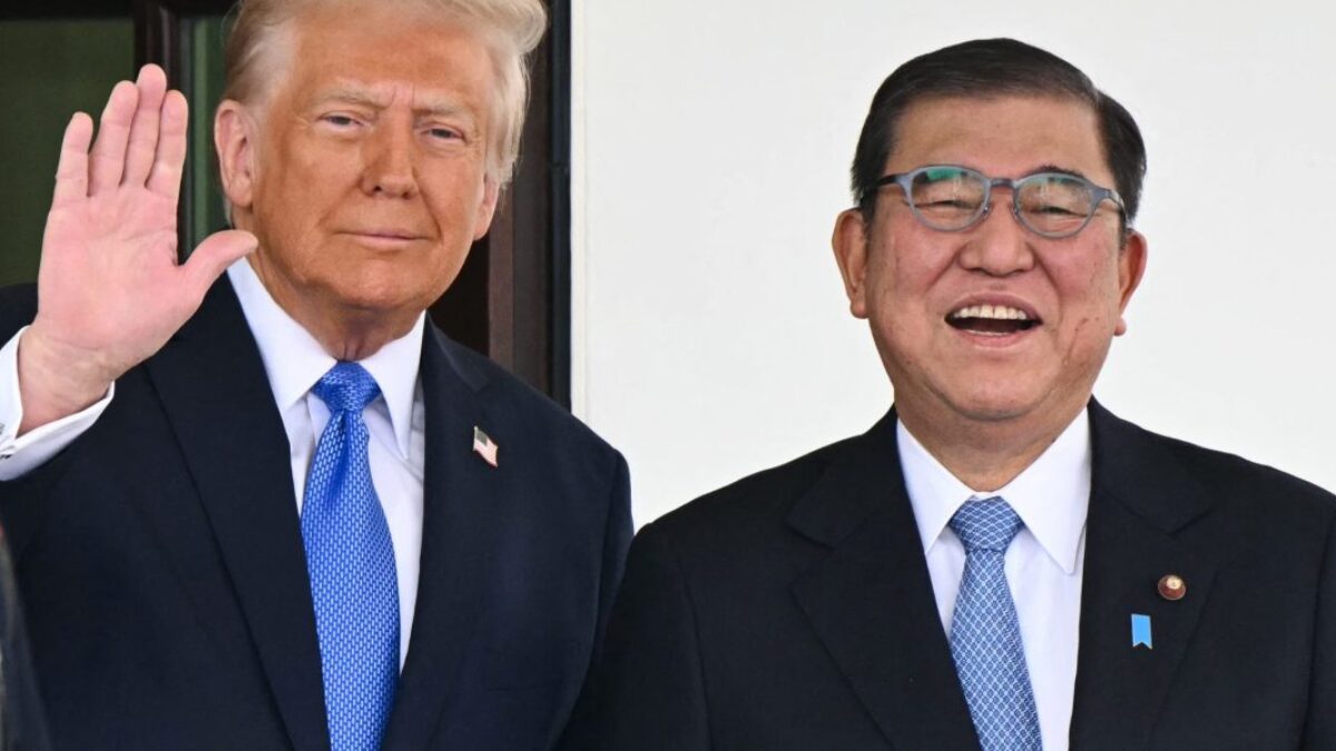 Obchodná dohoda medzi USA a Japonskom dáva Trumpovi kontrolu nad 550 miliardami dolárov. Môže to byť len „nafúknutá bublina“.