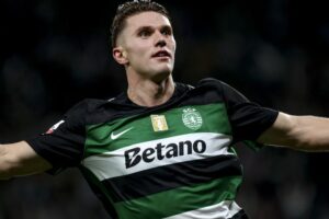 Bitka o európskeho top kanoniera sa skončila. Arsenal podpísal päťročnú zmluvu s...