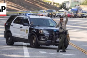 Zábery z Los Angeles po výbuchu v šerifovom zariadení, pri ktorom zomreli traja ...