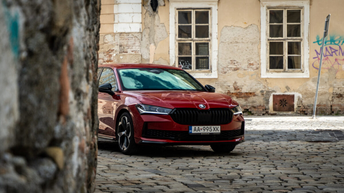 Škoda Superb Sportline