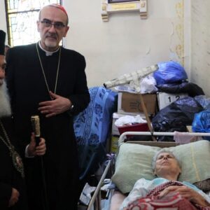 Jeruzalemskí cirkevní predstavitelia navštívili zranených v Gaze po izraelskom ú...