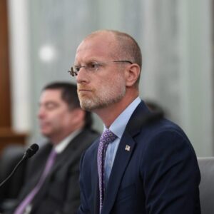 Regulátori schválili megafúziu Paramountu a Skydance za 8 miliárd dolárov.