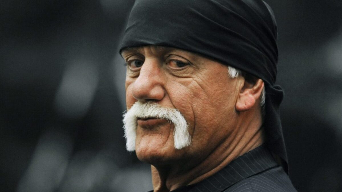 Hulk Hogan, obor profesionálneho wrestlingu, zomrel na zástavu srdca vo veku 71 rokov.