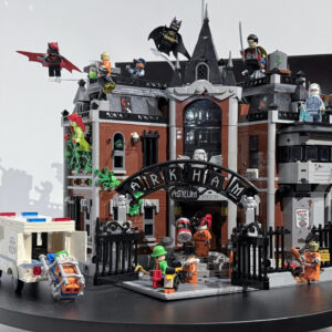 Exkluzívne: Oficiálna stavebnica Lego Batman Arkham Asylum ohromuje detailmi a 1...