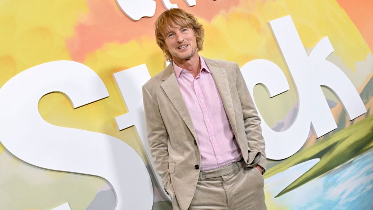 Seriál Stick od Apple TV sa vracia s druhou sériou.