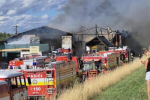 V Ilave horela hala s alternatívnymi palivami.