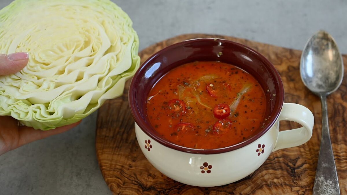 Používam túto kapustovú polievku ako prírodný liek na chudnutie! Rýchly a chutný recept