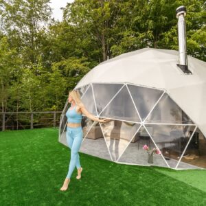 Tiene glampingu. Rýchlokvasky, bez pravidiel, fušerina a ďalšie nebezpečné exper...