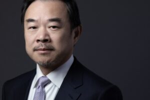 Čo projekt Erica Xinga v Abu Dhabi hovorí o ďalšej fáze moci umelej inteligencie...