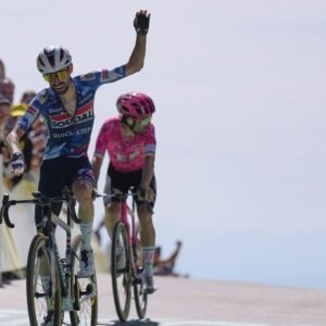 Veľké divadlo na Mt. Ventoux: Vingegaard testuje Pogačarovu silu