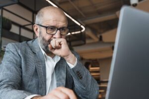 Štvrtina generácie X, ktorá bola prepustená v poslednom desaťročí, si odvtedy ne...