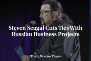Steven Seagal prerušuje väzby s ruskými obchodnými projektmi