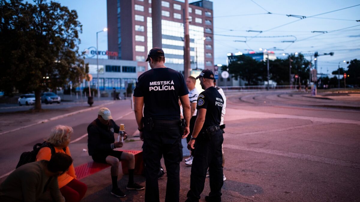 Mesto Košice: MESTSKÁ POLÍCIA POČAS NOČNEJ AKCIE „STOP ALKOHOLU“ ODHALILA 20 PORUŠENÍ NARIADENÍ