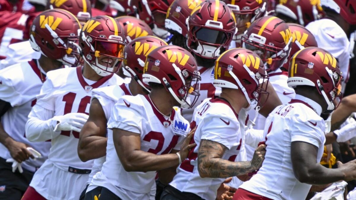 Trump sa vyhráža štadiónu Washington Commanders pre zmenu názvu.