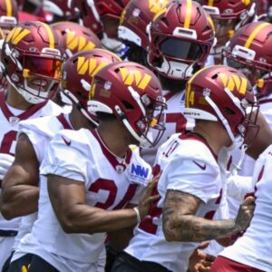 Trump sa vyhráža štadiónu Washington Commanders pre zmenu názvu.