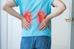 Obličkové koliky a kamene: Ako spoznať, že nám hrozia a ako sa im brániť