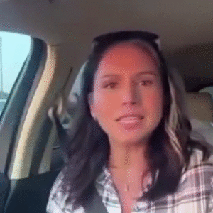 Tulsi Gabbard, odhaľuje množstvo demokratických elít vrátane Dr. Anthonyho Fauci...