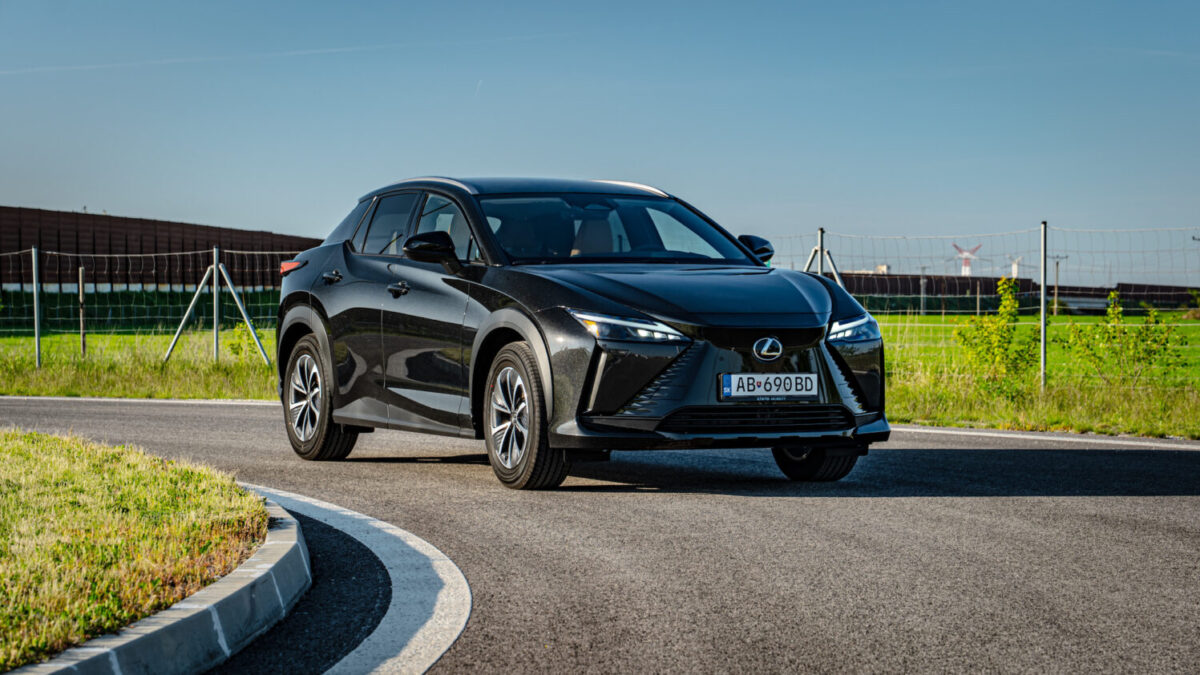 Lexus RZ 300e Lexus RZ 300e