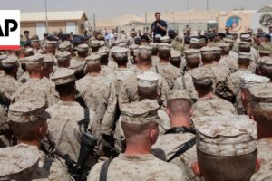 Tisíce Afgancov boli v tajnosti prevezené do Spojeného kráľovstva po Tisíce Afgancov boli v tajnosti prevezené do Spojeného kráľovstva po úniku dát.