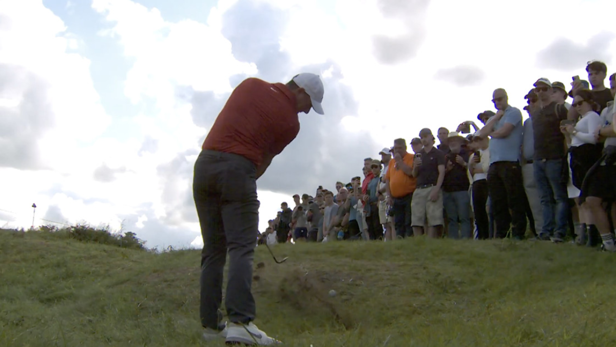 Majstrovstvá Open 2025: Rory McIlroy predviedol šialený úder dvoma loptičkami v Royal Portrush.