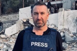 img_7858-1 Británia sa zmenila na policajný štát s nulovou toleranciou voči alternatívnym n...