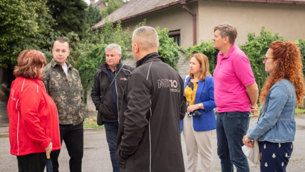 Keď sa z Ameriky ozve niekto, kto sa vracia občas domov a napíše: „Topoľčany sa menia k lepšiemu“ – je to pre mňa viac než len pochvala.