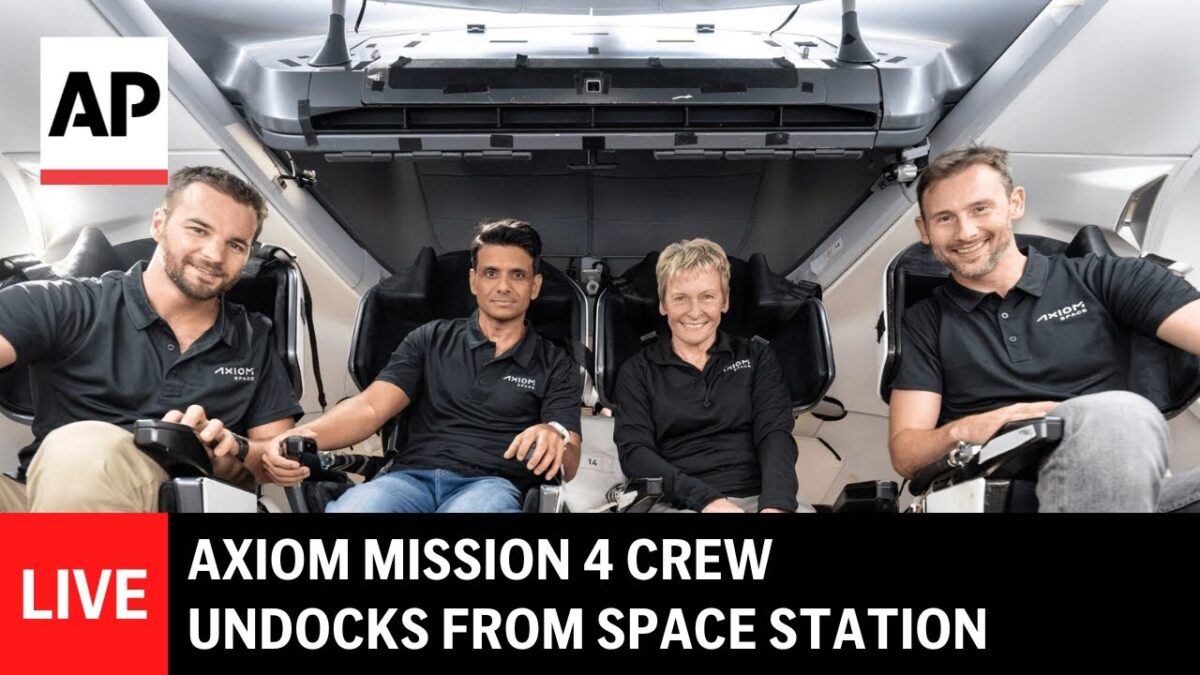 Axiom Mission 4: Posádka sa odpojuje od vesmírnej stanice a začína návrat na Zem