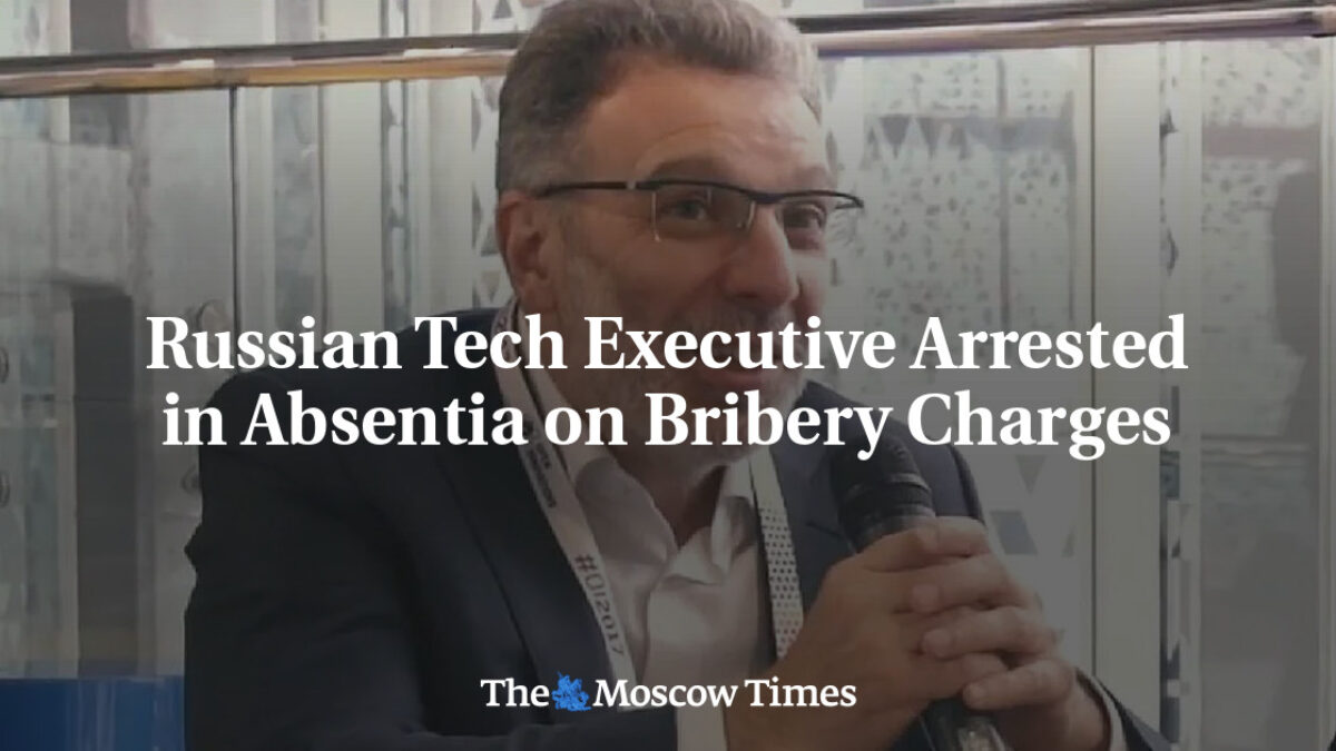 Ruský technologický manažér zatknutý v neprítomnosti pre obvinenia z úplatkárstva