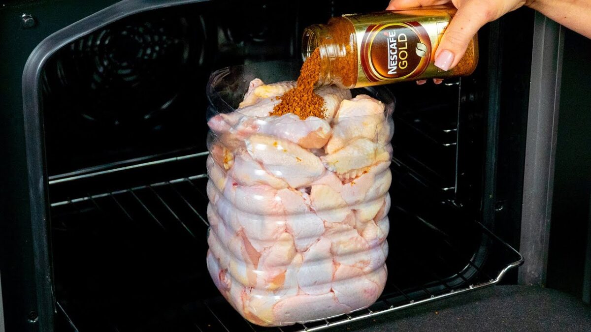 Geniálny trik na prípravu kuracích krídel, ktorý by mal poznať každý.