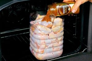 Geniálny trik na prípravu kuracích krídel, ktorý by mal poznať každý.