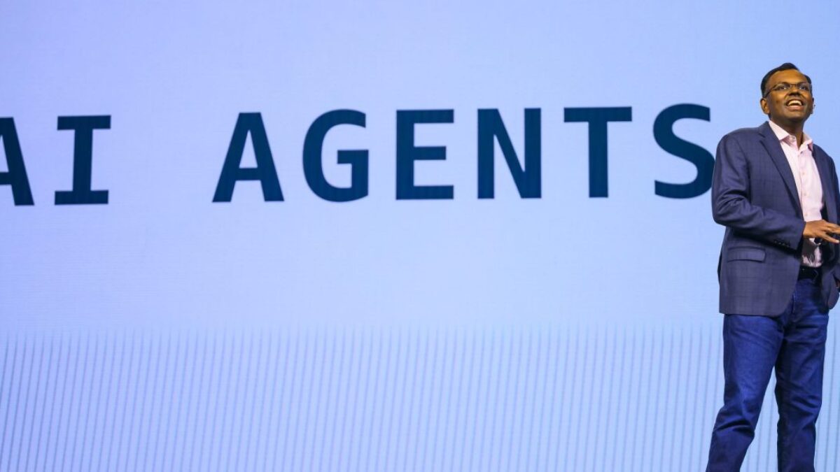 AWS od Amazonu naskočila na vlnu AI agentov. Teraz začína skutočná práca – ukázať spoločnostiam z rebríčka Fortune 500, ako ich reálne využívať.