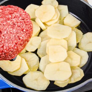 Zemiaky a mleté hovädzie mäso! Je to tak chutné, že to budete chcieť variť znova...