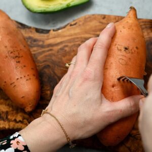 Podľa tohto chutného receptu si sladké zemiaky zamilujú aj deti! Jednoduchý rece...