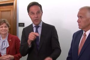Mark Rutte a senátori sa zjednocujú za novým plánom Donalda Trumpa pre zbrane pr...