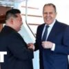 Lavrov sa stretáva s Kim Jong Un: Rusko a Severná Kórea oslavujú „neprekon...