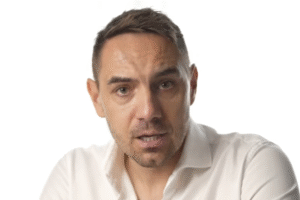 Gyimesi György EÚ SA ZNOVU CHYSTÁ OKLAMAŤ SLOVENSKO. ICH PODLOSŤ ZAPLATÍME VŠETCI.