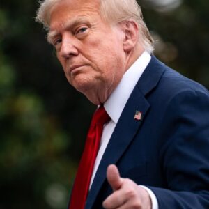 Ak Trump vyhodí Powella z Fedu, „môže skolabovať mena aj trh s dlhopismi“, tvrdí...