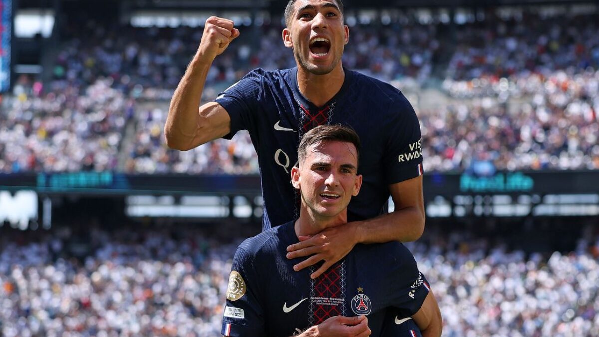 Paríž Saint-Germain proti Chelsea: Staviť na výhru PSG sa zdá ako istá vec. Avšak, trochu sa pohrajte s týmito kurzami.