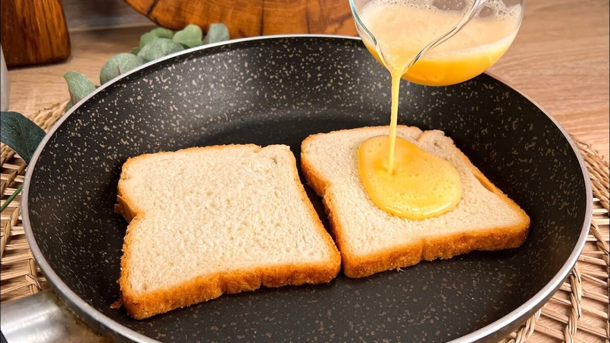 Rýchle toastové raňajky s vajcom za 5 minút.