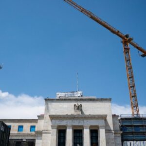 Trump proti Powellovi: Menová politika by mohla závisieť od rekonštrukcie kancel...