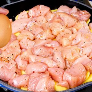 Tie najchutnejšie recepty na kurča a zemiaky, ktoré si môžete pripraviť doma! Mô...