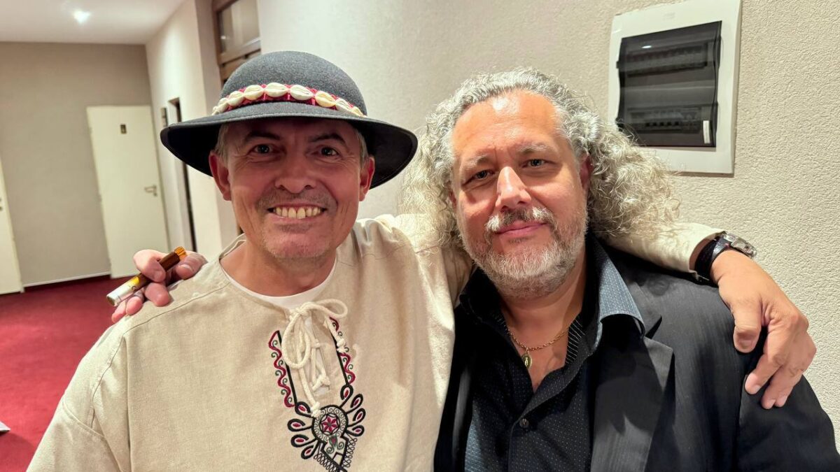 Lukáš Machala: SLOVENSKÁ ZVRCHOVANOSŤ