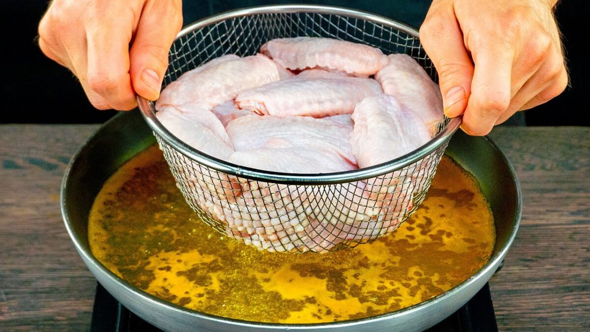 Nerobte kuracie krídla, kým neuvidíte tento víťazný trik! Nerobte kuracie krídla, kým neuvidíte tento víťazný trik!