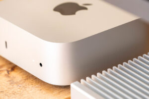 Dodávky PC opäť rastú – nakupujte ešte pred Trumpovými cľami