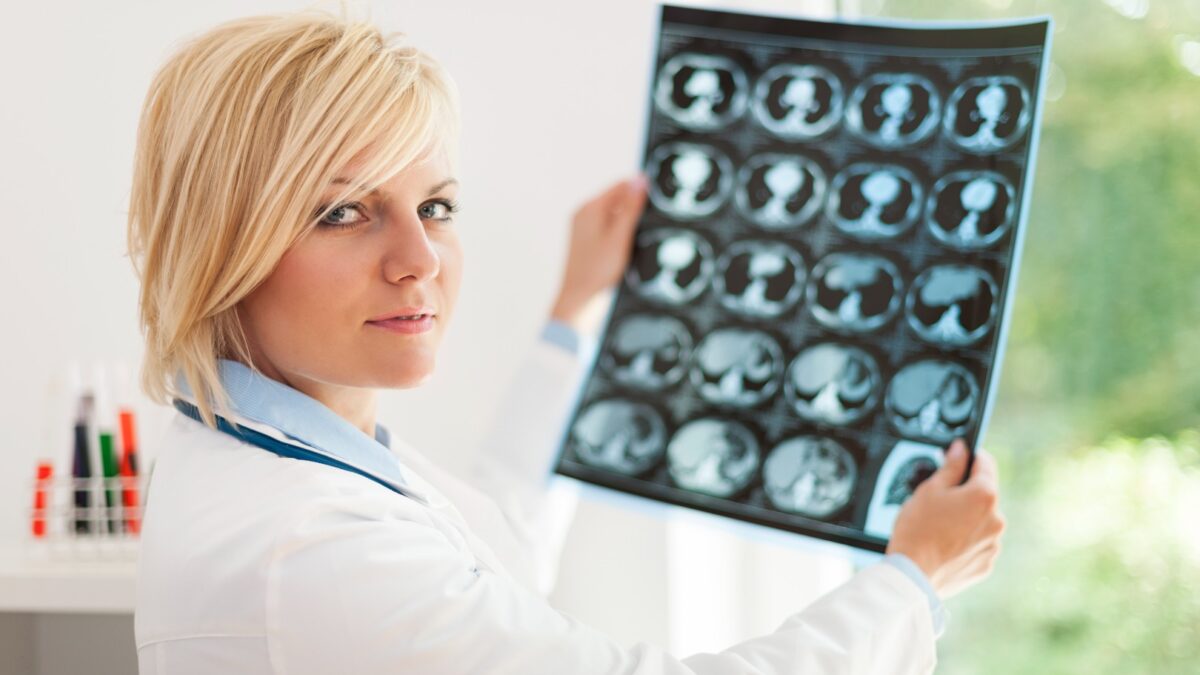 Vplyv fajčenia a alkoholu pri príznakoch sklerózy multiplex